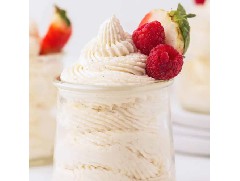 輕盈柔軟，入口即化的香草慕斯！