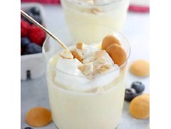 絲滑又輕盈的香草牛奶布丁！